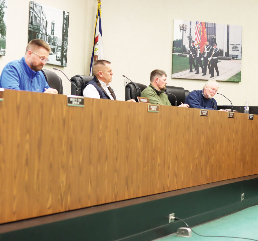 Parkersburg City Council hears complaint about library book News